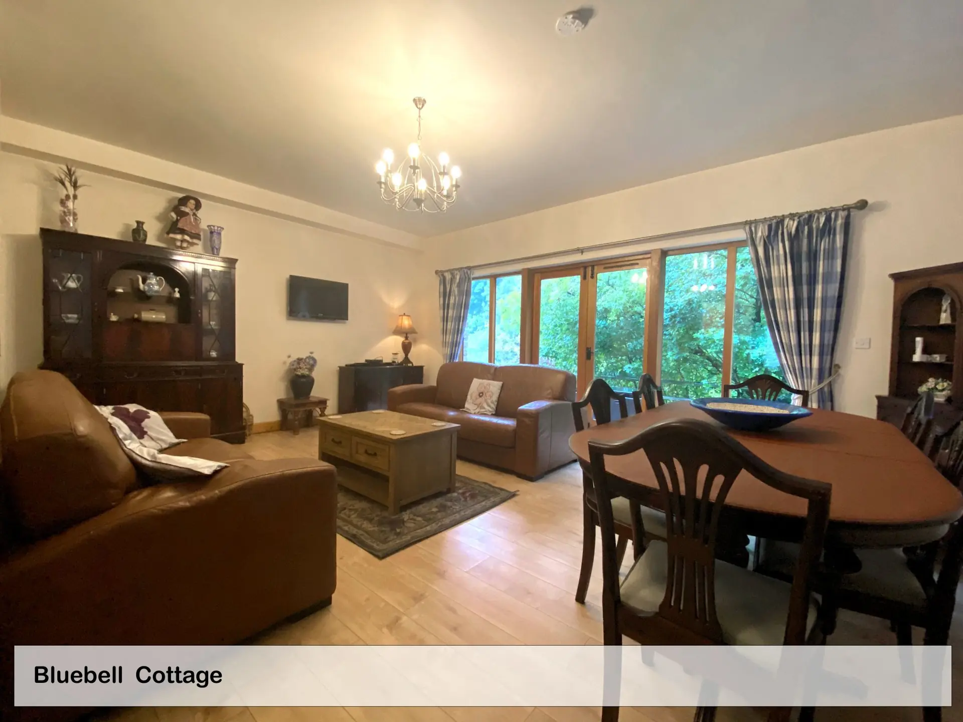 Magpie Cottages – Bluebell 1243