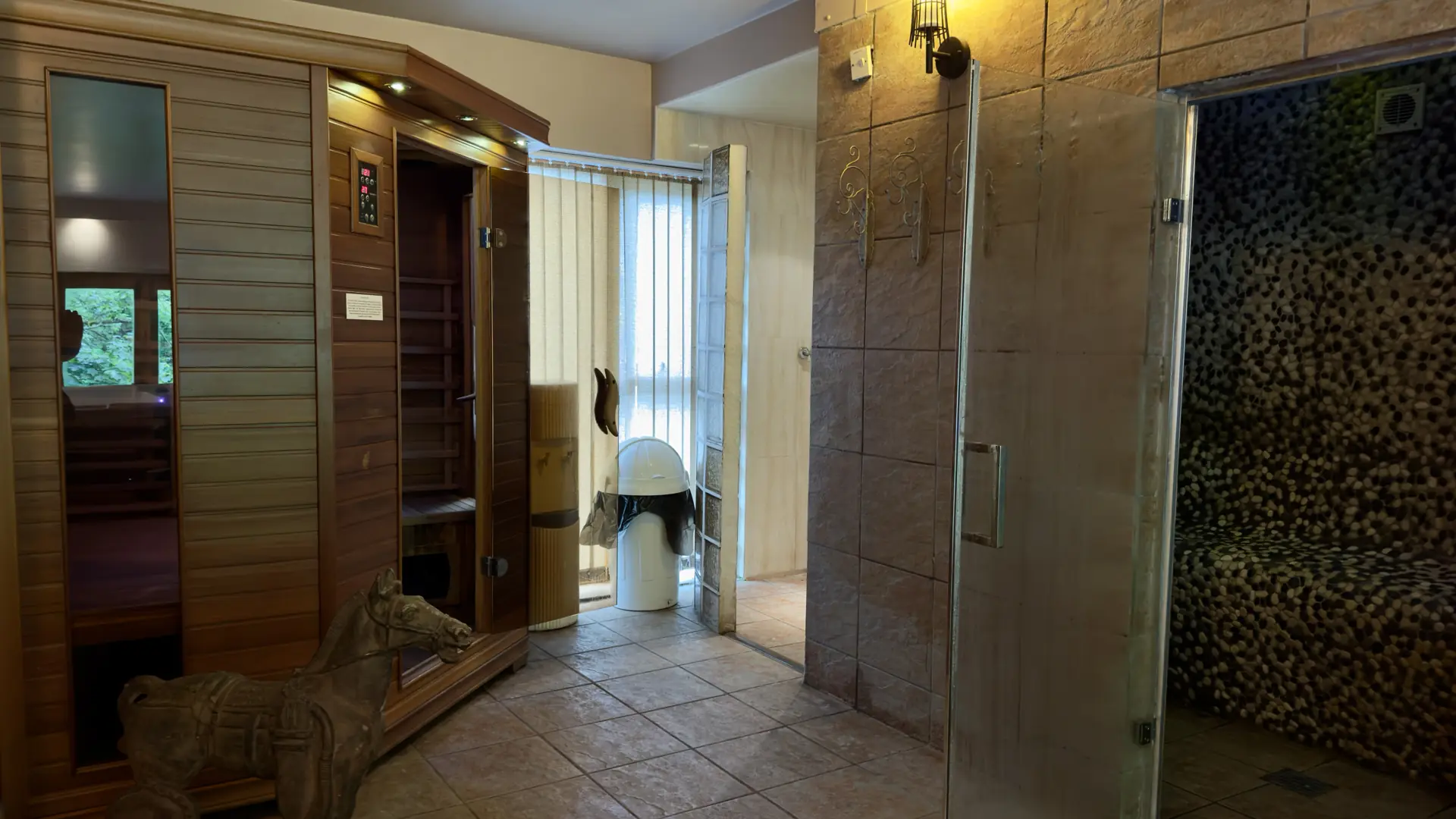 Magpie Cottages – Spa 3